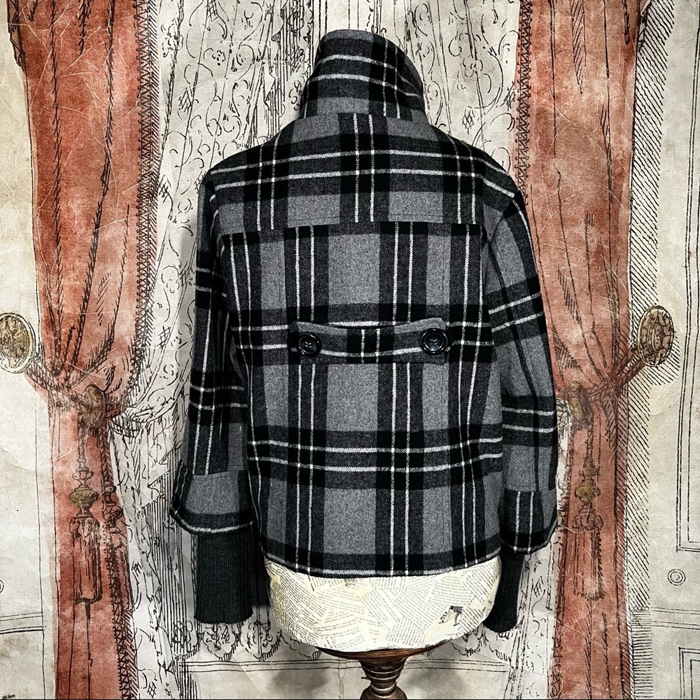 BKE 3/4 (adjustable) Sleeve Plaid Wool Blend Jacket - Picture 2 of 6